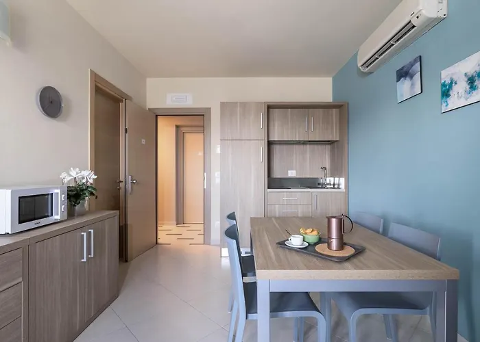 Lägenhetshotell Tuscasi 4*